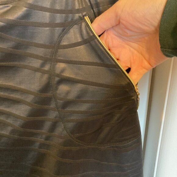 #43Jamie Sadock Black with Gold Zippers Golf Skort, Size XL - Picture 6 of 9